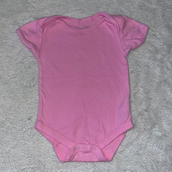 (3 for $10) Rene rofe pink bodysuit - Picture 1 of 4